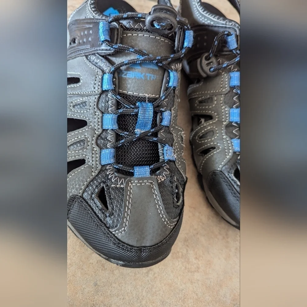 Ozark Trail Mans Trail Hiking outdoor Sandals Gray Memory Foam Fisherman Size 8